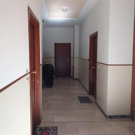 Appartamento Self Check-In Parma Bagian luar foto
