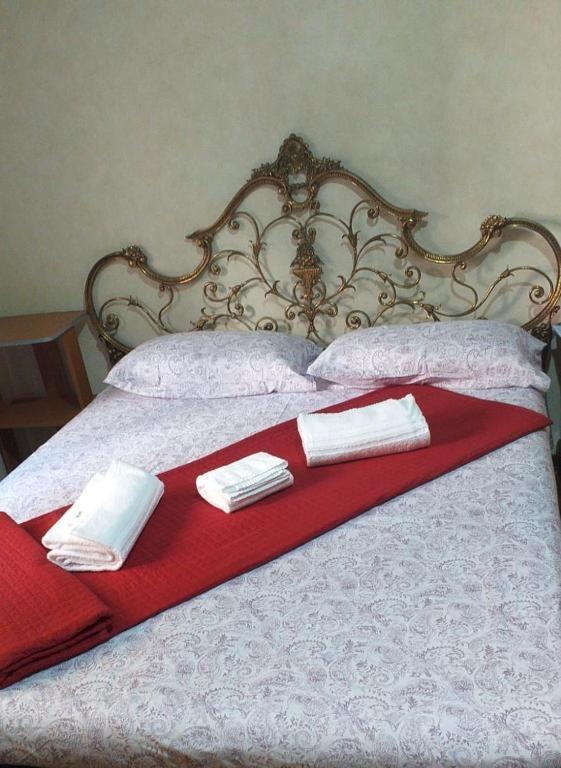 Appartamento Self Check-In Parma Bagian luar foto