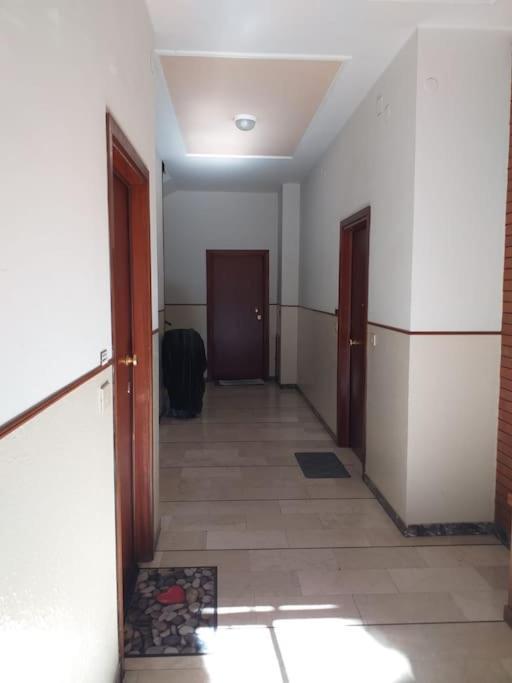 Appartamento Self Check-In Parma Bagian luar foto
